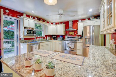 1481 Cedarhurst Rd, Shady Side, MD 20764 - photo 2