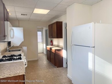 FC883D36-5556-4963-B71D-4CEF5DC05AA0