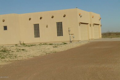 Side 4 car garage