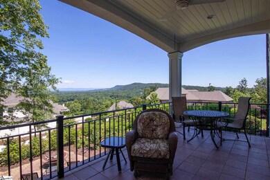 Beautiful Mountain Views from 1st and 2nd Level Po