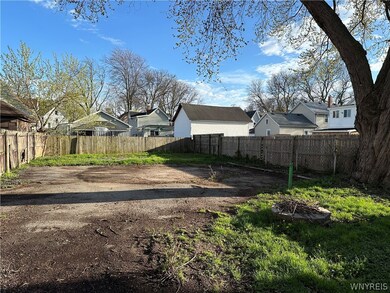 195 Robinson St, North Tonawanda, NY 14120 - photo 3