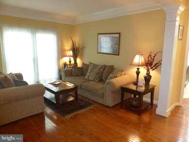 7660 Henry Knox Dr, Lorton, VA 22079 - photo 6