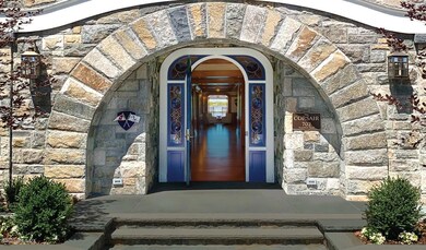 702 Steamboat Rd unit 2, Greenwich, CT 06830 - photo 2