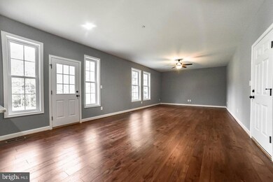 44705 Barnes and Yeh Ln, California, MD 20619 - photo 4