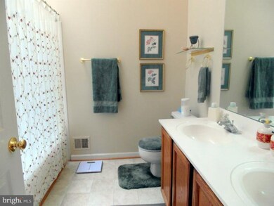 10664 Winfield Loop, Manassas, VA 20109 - photo 2