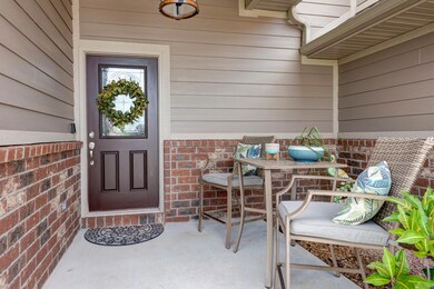 1690 E Pea Ridge Dr, East Republic Township, MO 65738 - photo 4