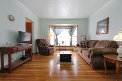 1111 Dorroll St NE, Grand Rapids, MI 49505 - photo 2