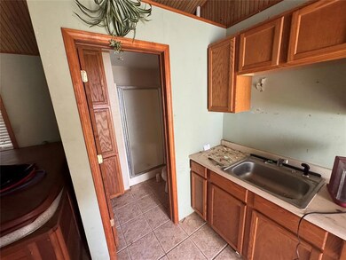 12357 Erma Rd, Wewoka, OK 74884 - photo 5