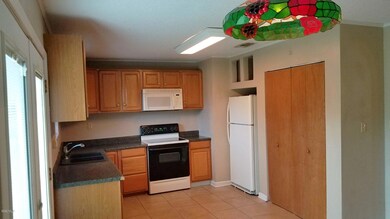 9609 Donchester Cir, Moss Point, MS 39562 - photo 7