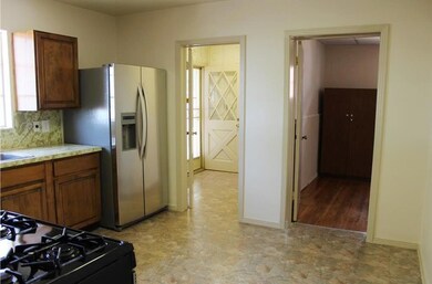 2618 Mountain Ave, El Paso, TX 79930 - photo 4