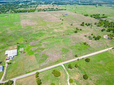 3084 SW County Road 0010, Corsicana, TX 75110 - photo 5
