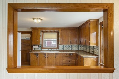 24 Martinack Ave, Peabody, MA 01960 - photo 7