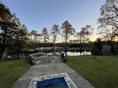 2555 Franciscan Dr, Pensacola, FL 32526 - photo 3