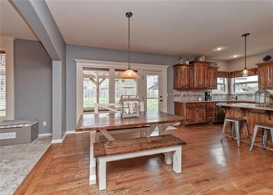 21050 Crestview St, Spring Hill, KS 66083 - photo 6