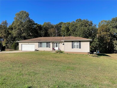 2563 Praise St, Poplar Bluff, MO 63901 - photo 2