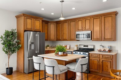 37 Coffey St unit 4, Boston, MA 02122 - photo 3