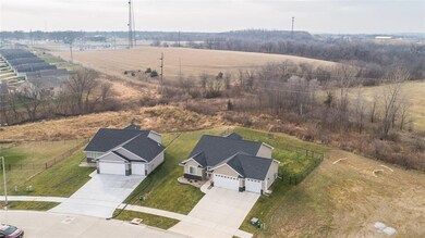 1612 Bobcat Dr NW, Cedar Rapids, IA 52405 - photo 2