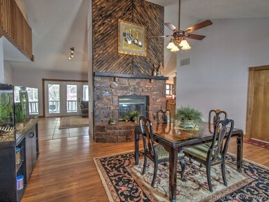 13080 S Locust St, Skiatook, OK 74070 - photo 7