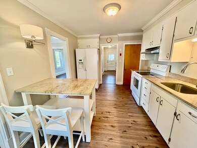 16-18 Maple St unit 16, Concord, MA 01460 - photo 2