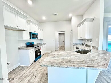 86 Kitchen 2