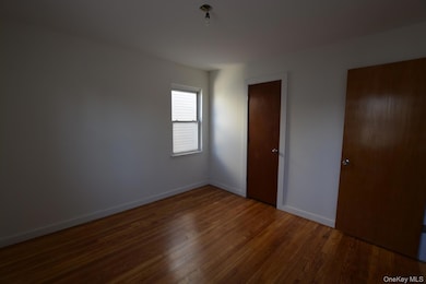 88-42 240th St, Jamaica, NY 11426 - photo 7