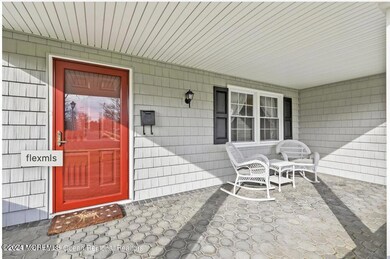 206 Deerfield Ln, Matawan, NJ 07747 - photo 5