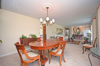 8205MeadowViewDr_13