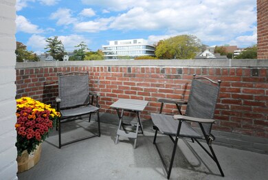 25 W Elm St unit 60, Greenwich, CT 06830 - photo 5