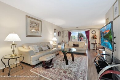Elmwood Park Condominium II unit 1CC, Staten Island, NY 10314 - photo 5