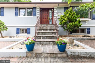 4625 N Dittmar Rd, Arlington, VA 22207 - photo 2