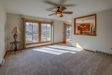 7265 Squire Cir, Middleton, WI 53562 - photo 2