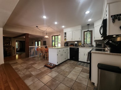 160 Carter Hill Rd, Concord, NH 03303 - photo 6