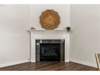 1860 Ridgley Blvd, Eugene, OR 97401 - photo 7