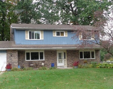 2666 N Rembrandt Ln, La Porte, IN 46350 - photo 2