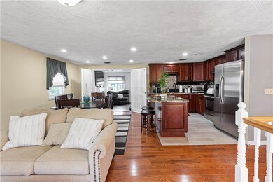 29 Arrowfield Rd, Cranston, RI 02921 - photo 5