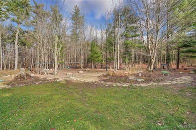 1276 Mill Rd, East Aurora, NY 14052 - photo 3