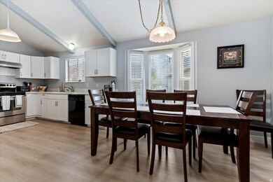 8931 Quail Hollow Dr, Sandy, UT 84093 - photo 7