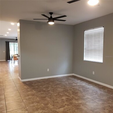 15707 Oakleaf Run Dr, Lithia, FL 33547 - photo 6