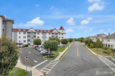 Shore Gate Village Grand Condominium unit 427, South Amboy, NJ 08879 - photo 3