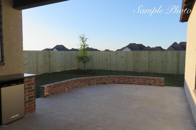221 Santander Dr, Youngsville, LA 70592 - photo 4