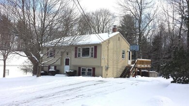 Bright & Sunny home with large deck...