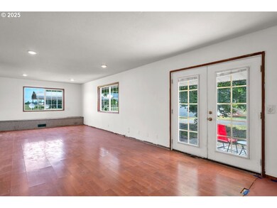 36647 Gilkey Rd, Scio, OR 97374 - photo 5