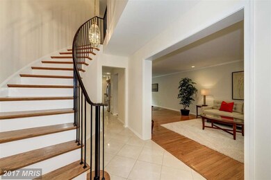 8413 Forrester Blvd, Springfield, VA 22152 - photo 2