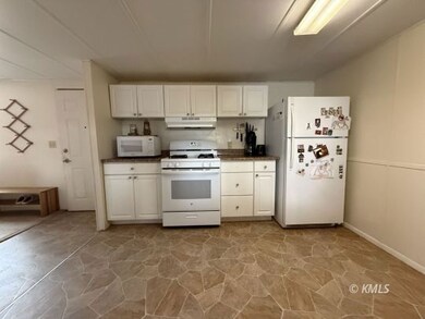 587 W Navajo Dr, Kanab, UT 84741 - photo 4
