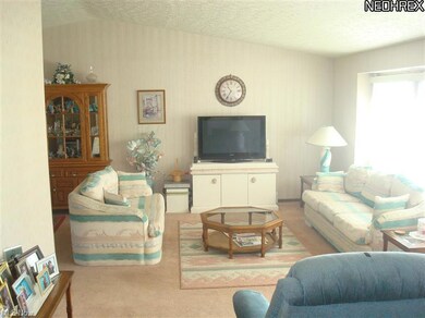 5874 Regay Dr, Akron, OH 44319 - photo 4