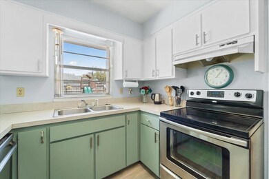 2260 Sarazen Ct, Titusville, FL 32780 - photo 6