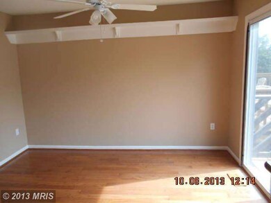 14309 Beaker Ct, Burtonsville, MD 20866 - photo 5