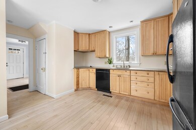 4 Lovers Ln, Medway, MA 02053 - photo 5
