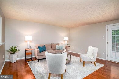 9662 Glendower Ct, Laurel, MD 20723 - photo 7