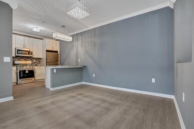 321 Regency Place unit 321, Woodbridge, NJ 07095 - photo 3